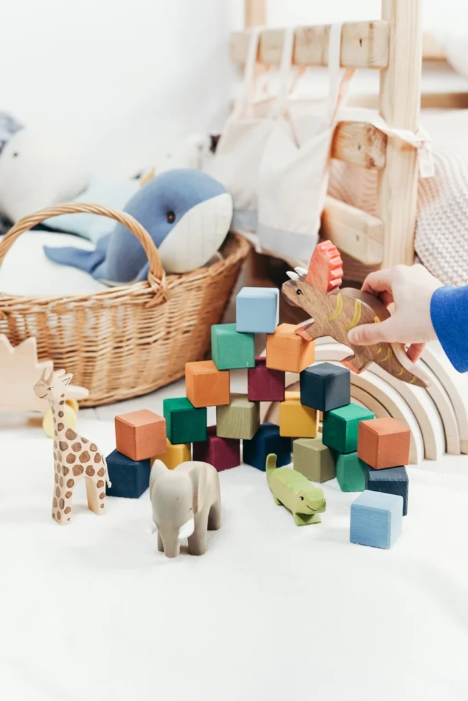 Houten speelgoed en blokken